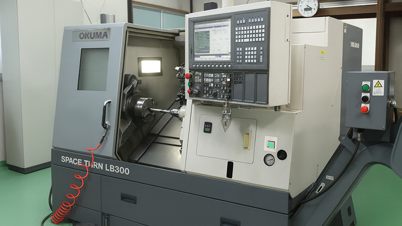 設備一覧_OKUMA LB300